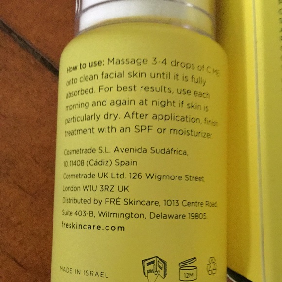 New Fre C Me Vitamin C Brightening Serum - Picture 3 of 6